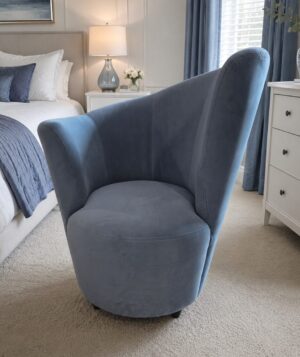 Curve Armchair