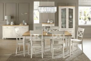 Montreux Antique White 6-8 Extendable Table